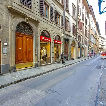 Daire “gem In Luxurious Street” Wi-fi *
